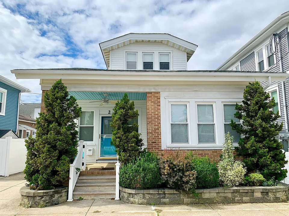 2 N Wyoming Ave #1