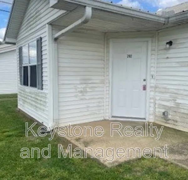 298 Thompsonville Ln #702 — Photo 1