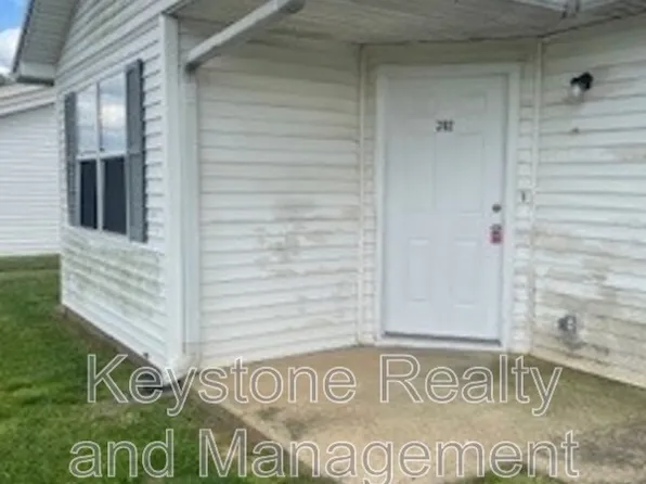 298 Thompsonville Ln Unit 702, Oak Grove, KY 42262