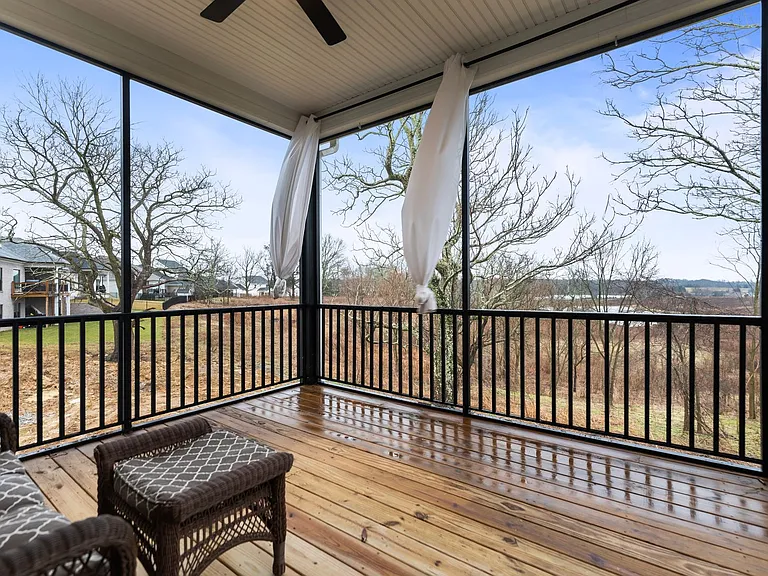 3222 Catalpa Farms Dr — Photo 14