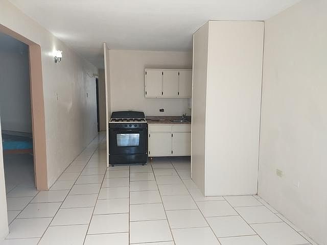 2nd image of A13 Calle 1