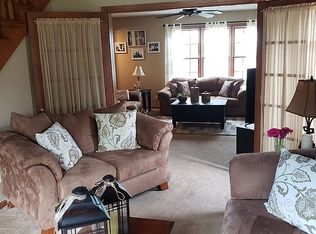 403 S Otter Creek Rd, Streator, IL 61364