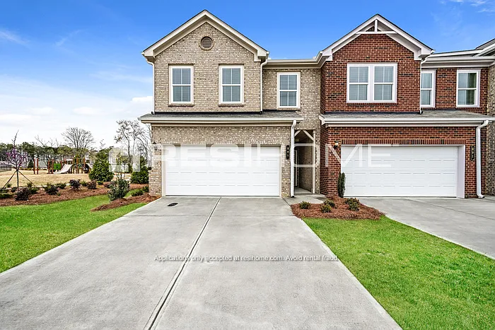 3 bed, 2.5 bath, 1833 sqft, $2,335 — Photo 1
