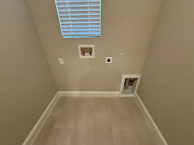 3215 Sedge Grass Dr — Photo 23