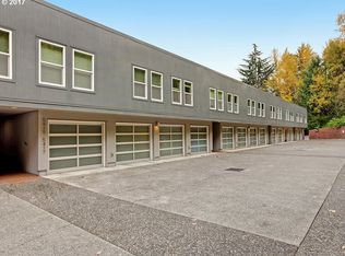 5413 SW View Point Ter, Portland, OR 97239