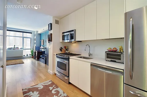 Rented by Corcoran | media 38