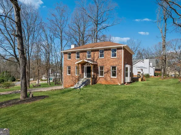 5137 Belvedere Dr, Stone Mountain, GA 30087
