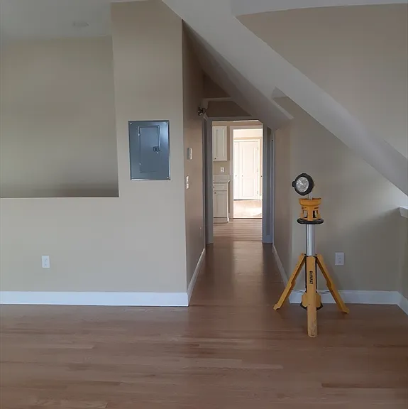 325 Adams St #7 — Photo 6