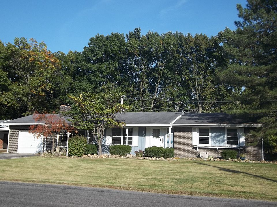 1st image of 109 Lakeview Dr