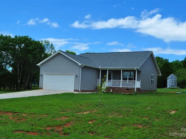 150 Cora Ln, Olin, NC 28660