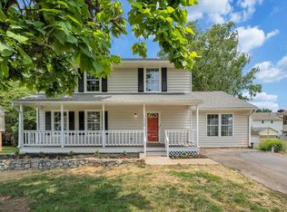 1026 Barrens Village Ct, Roanoke, VA 24019