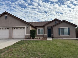 2962 Santa Ana Ave, Clovis, CA 93611