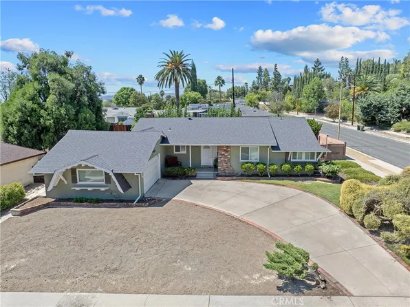 8435 Farralone Ave, Canoga Park, CA 91304