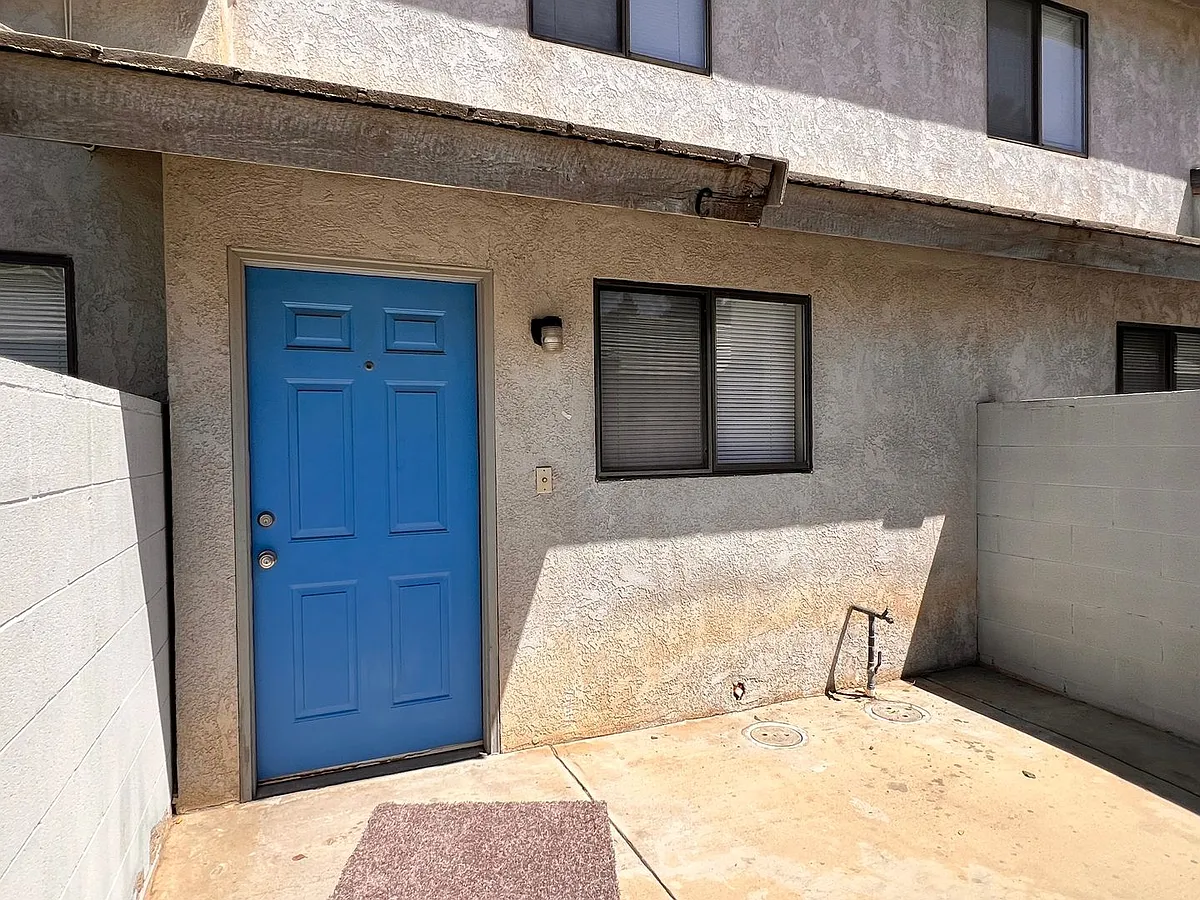 Building Photo - 8111 Laborough Dr