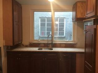 1052 E 59th St #2, Brooklyn, NY 11234