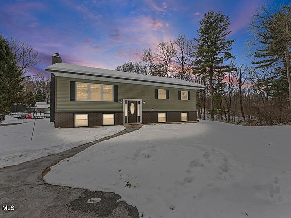 2nd image of 256 Grooms Road