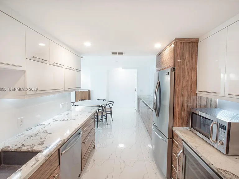 11 Island Ave #1107 — Photo 6