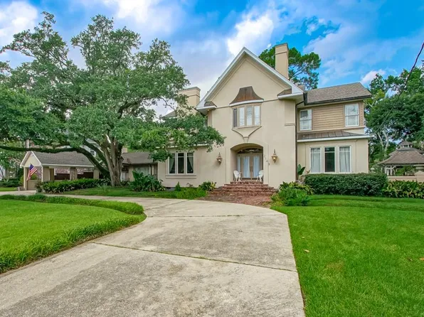 214 Sauve Rd, River Ridge, LA 70123