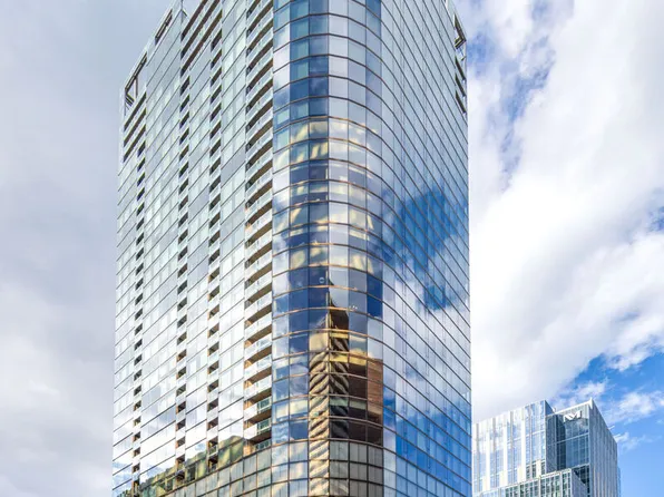 600 N Fairbanks Ct Unit 3304, Chicago, IL 60611