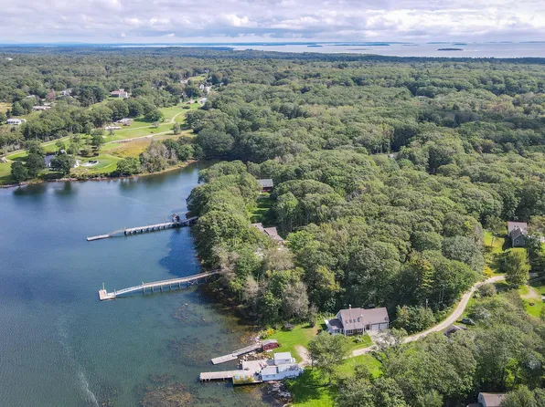 59 Shore Road, Bristol, ME 04554