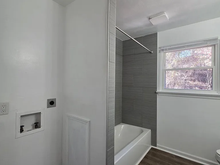 2802 Vinyard Ave NE #2 — Photo 10
