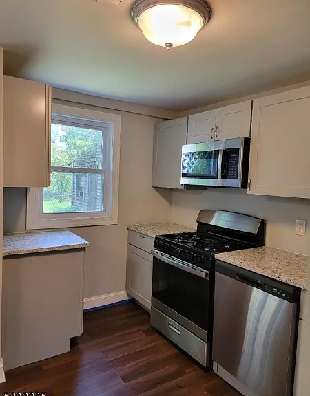 223 Halsey Rd #3 — Photo 11
