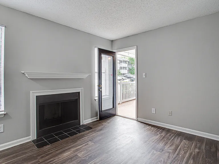 50 Stoneview — Photo 13