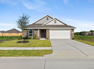 2075 W Emerald Lake Trail Cir, Dayton, TX 77535