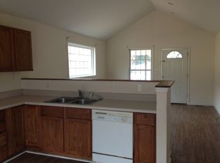 724 Broad St, Kannapolis, NC 28081