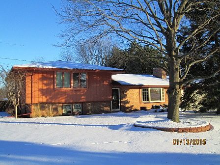2nd image of 4717 Cedar Ln
