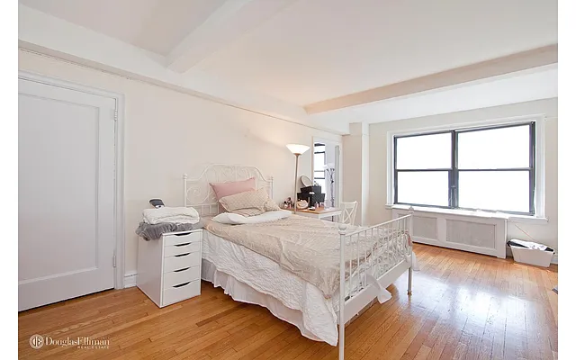 Rented by Douglas Elliman | media 1