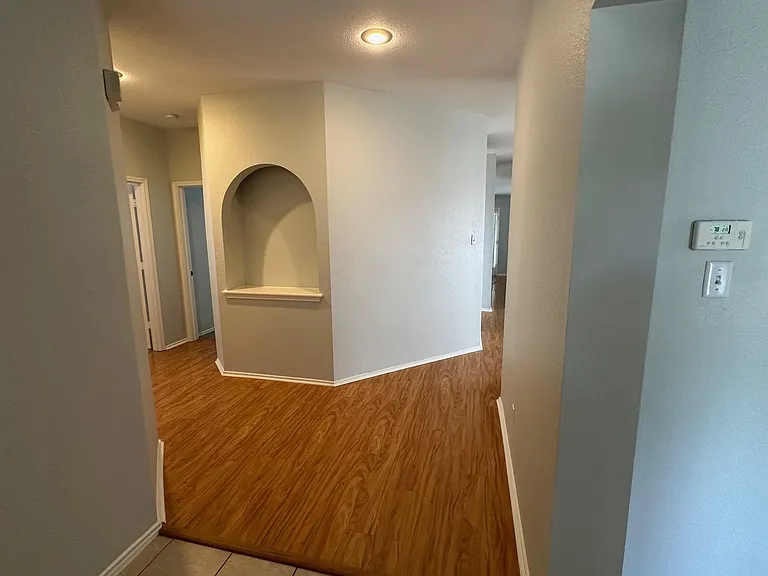 3776 Castle Rock Dr — Photo 5