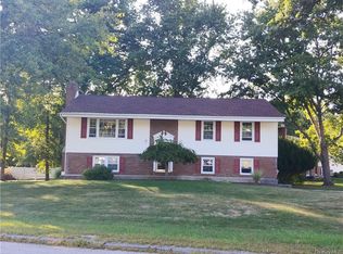 20 Gabriella Rd, Wappingers Falls, NY 12590