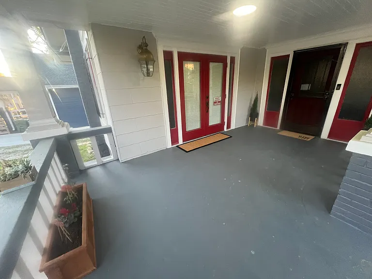 1843 Lakewood Ave SE — Photo 7