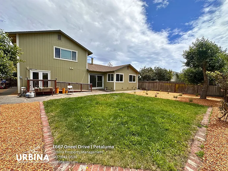 1667 Oneel Dr — Photo 21