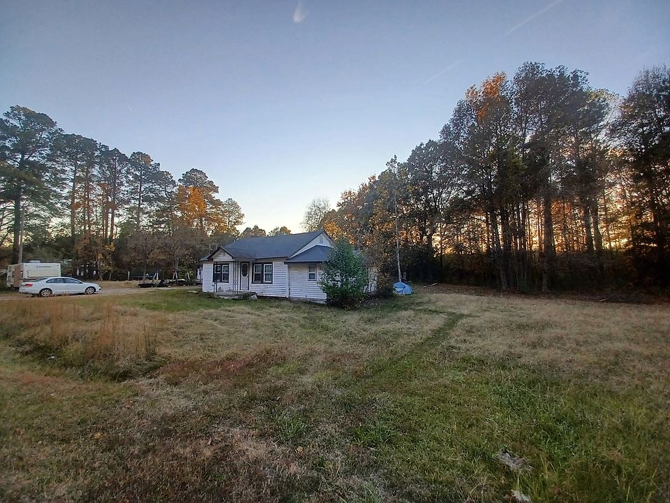 1st image of 2636 S Halifax Rd