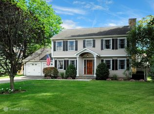 4 Sunshine Ave, Riverside, CT 06878