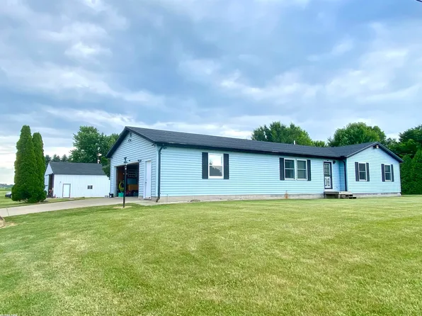 17250 Armada Center Rd, Armada, MI 48005