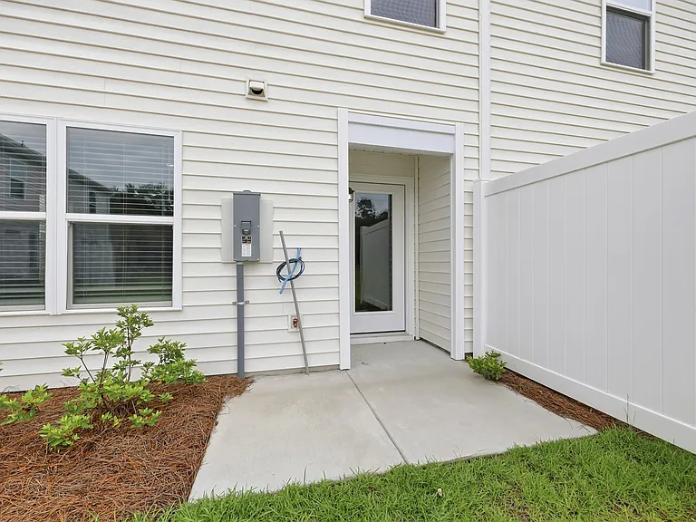 310 Honeystone St — Photo 29