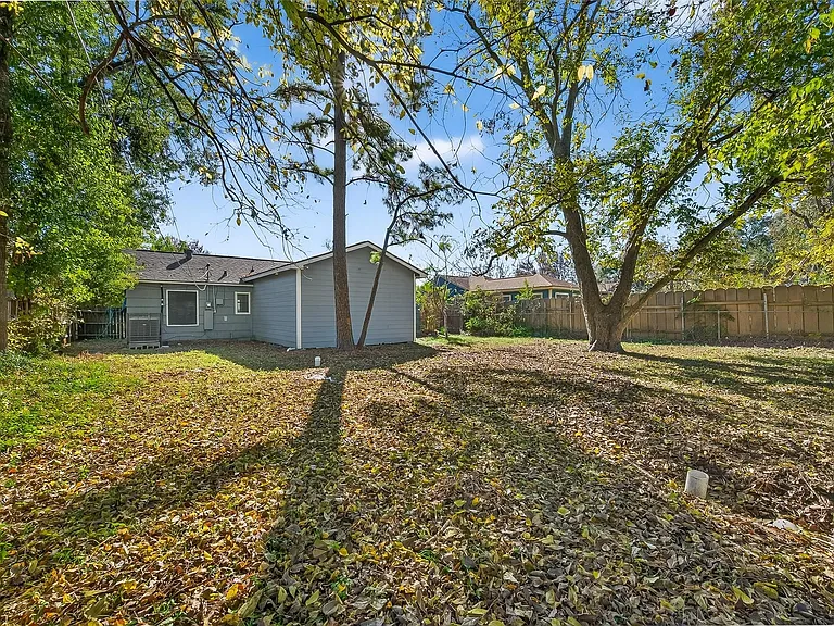 6127 Beldart St — Photo 19