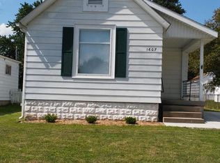 1607 Maple St, Quincy, IL 62301