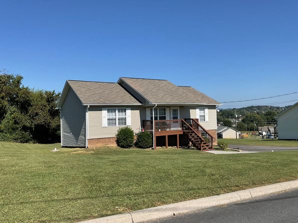 1152 Barker Dr