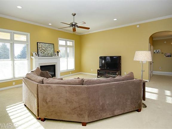4th image of 13421 Honeysuckle St