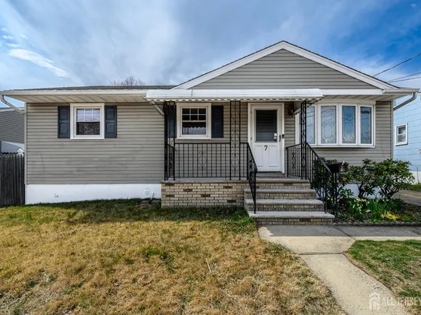 7 Kosene St, Woodbridge, NJ 07095
