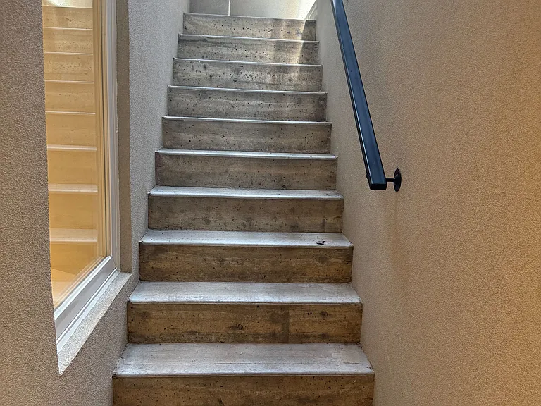 80 Rockwell Ave #1 — Photo 37