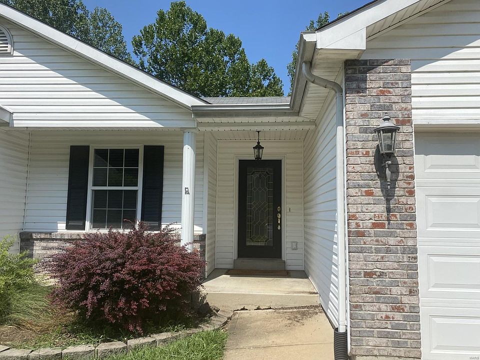 2nd image of 4695 Land Rush Dr