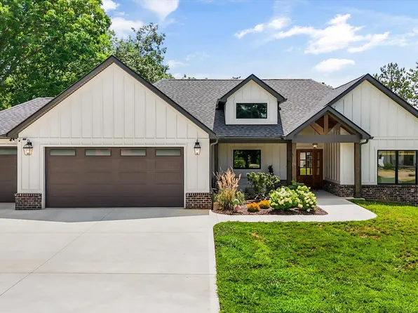 734 Lake Vista Dr, Friendsville, TN 37737