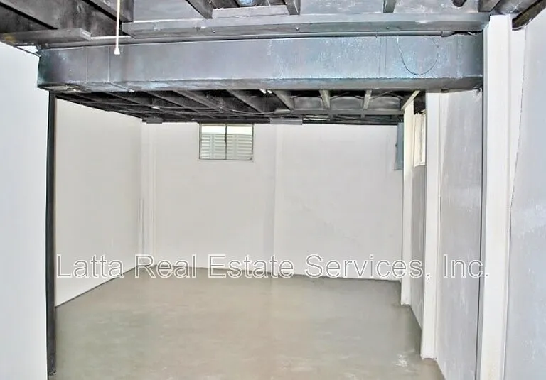 7315 Appleton Ave — Photo 13
