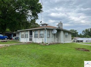 29882 Bobcat Dr, Warsaw, MO 65355