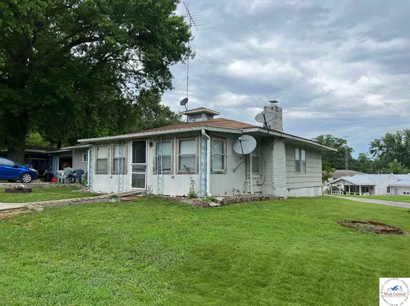 29882 Bobcat Dr, Warsaw, MO 65355